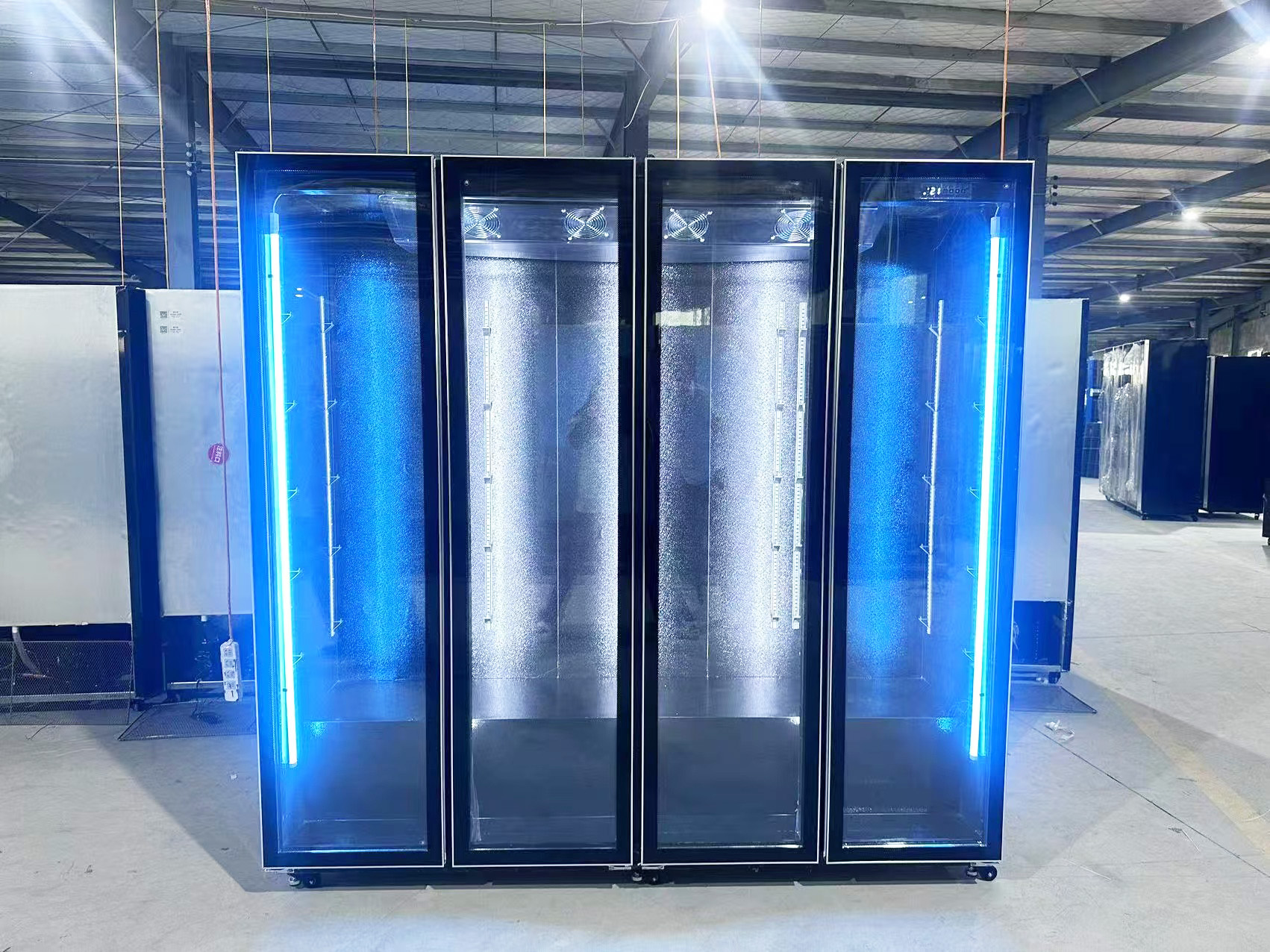 Commercial glass doors vertica - Beer & Wine Jockey Plaza Shopping recension och pris