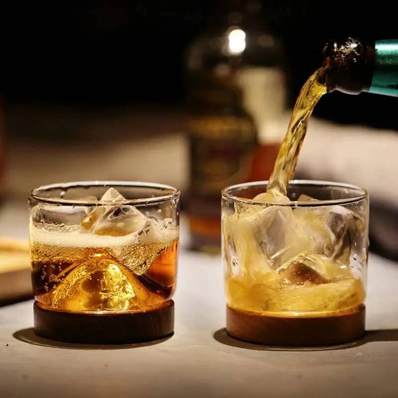 Japanese Style Walnut Coaster  - Wine Beer Glass Set recension och pris